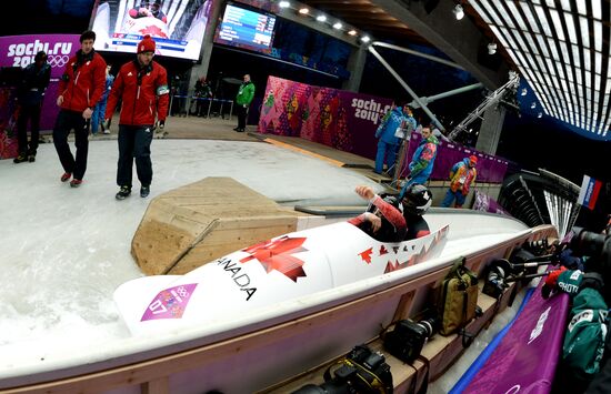 2014 Winter Olympics. Bobsleigh. Two-man. Day One