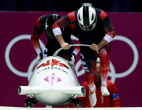 2014 Winter Olympics. Bobsleigh. Two-man. Day One