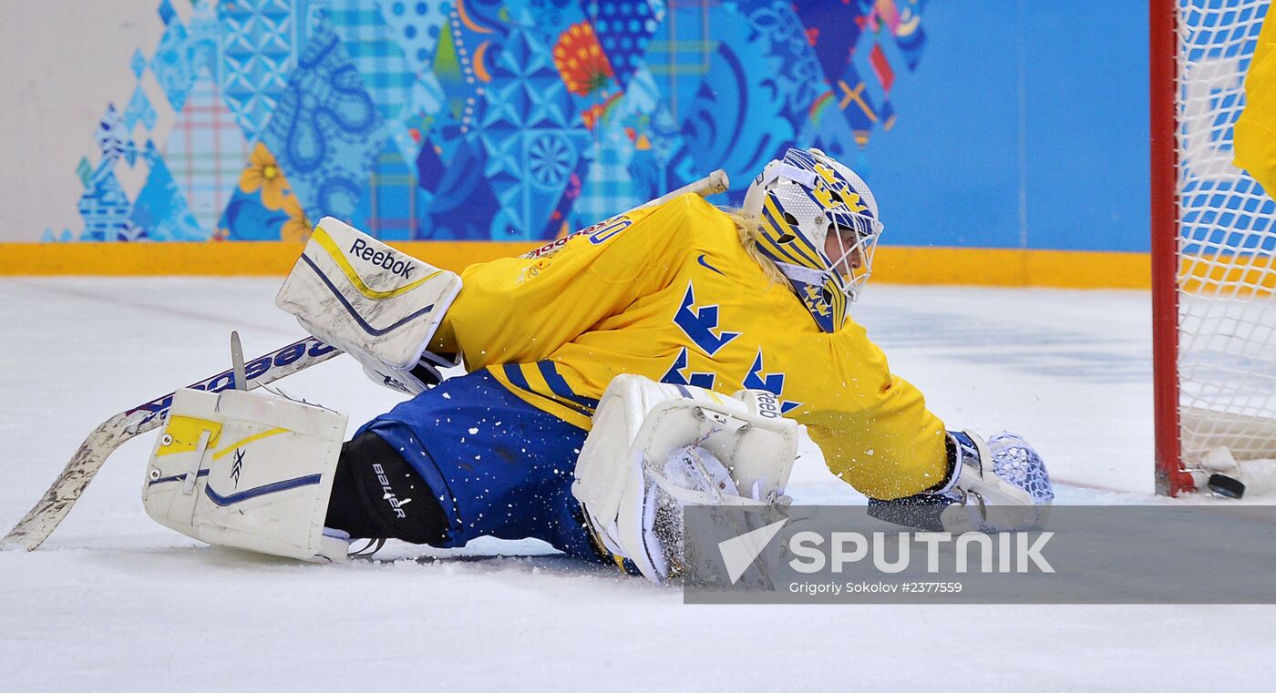 2014 Winter Olympics. Ice hockey. Women. United States vs. Sweden