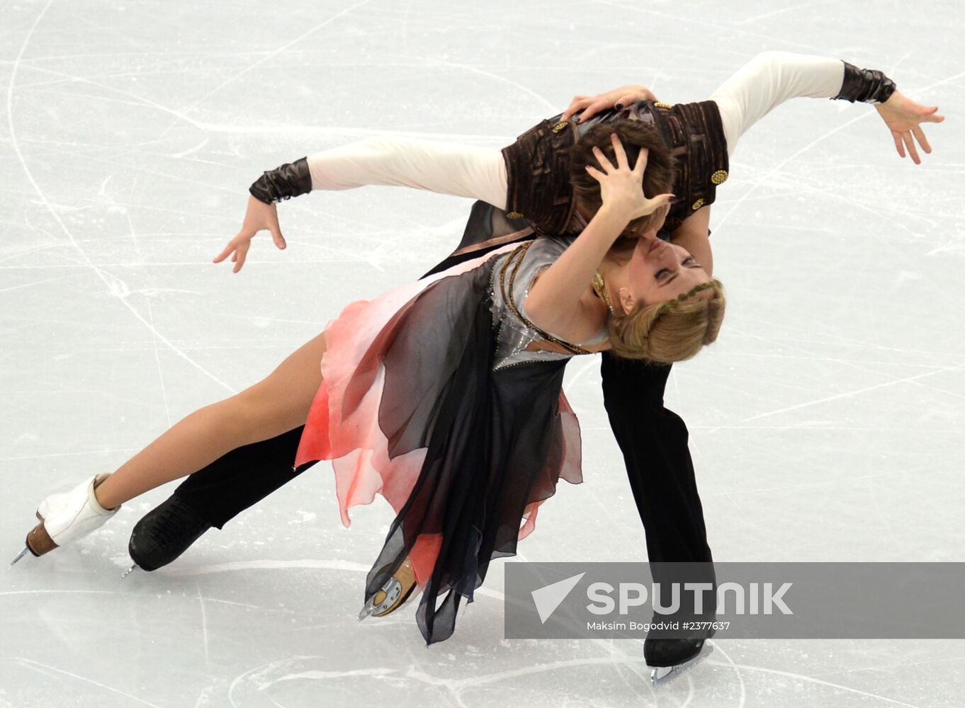 2014 Winter Olympics. Figure skating. Ice dance. Free skating