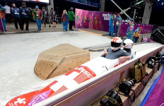 2014 Winter Olympics. Bobsleigh. Two-man. Day Two