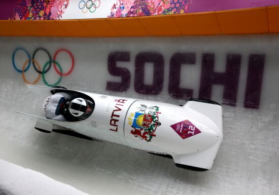 2014 Winter Olympics. Bobsleigh. Two-man. Day Two