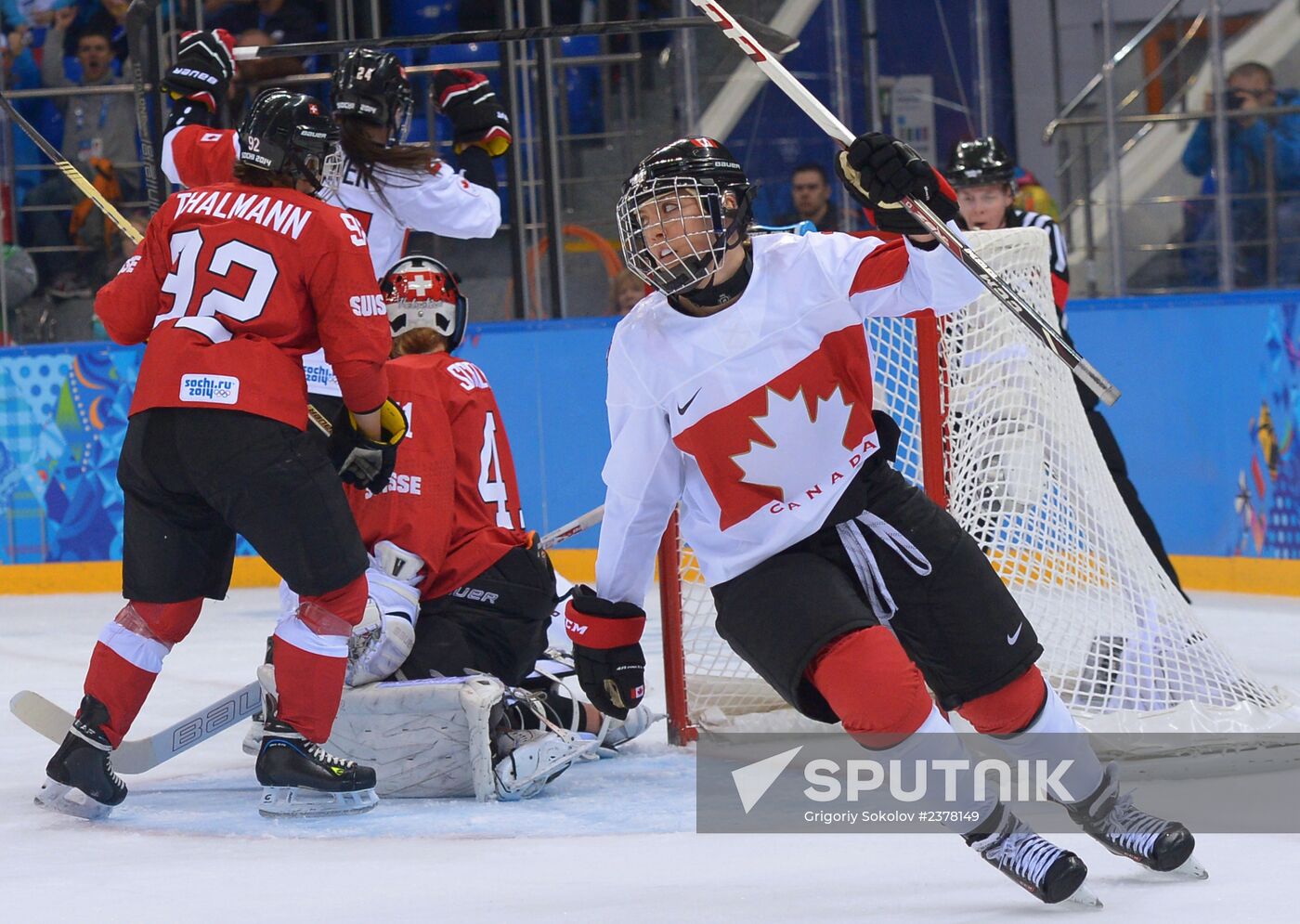 2014 Winter Olympics. Ice hockey. Women. Canada vs. Switzerland