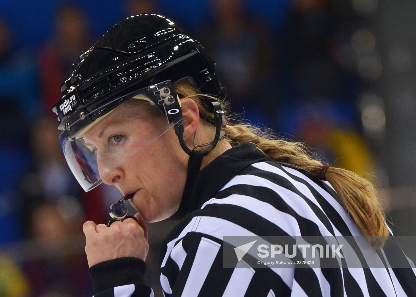 2014 Winter Olympics. Ice hockey. Women. Canada vs. Switzerland