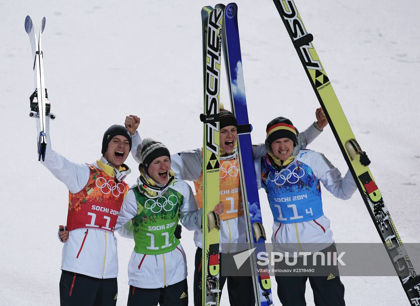 2014 Winter Olympics. Ski jumping. Teams