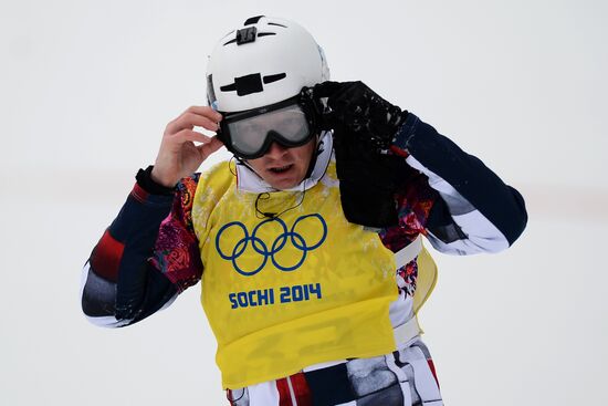 2014 Winter Olympics. Snowboarding. Men/Women. Snowboard cross