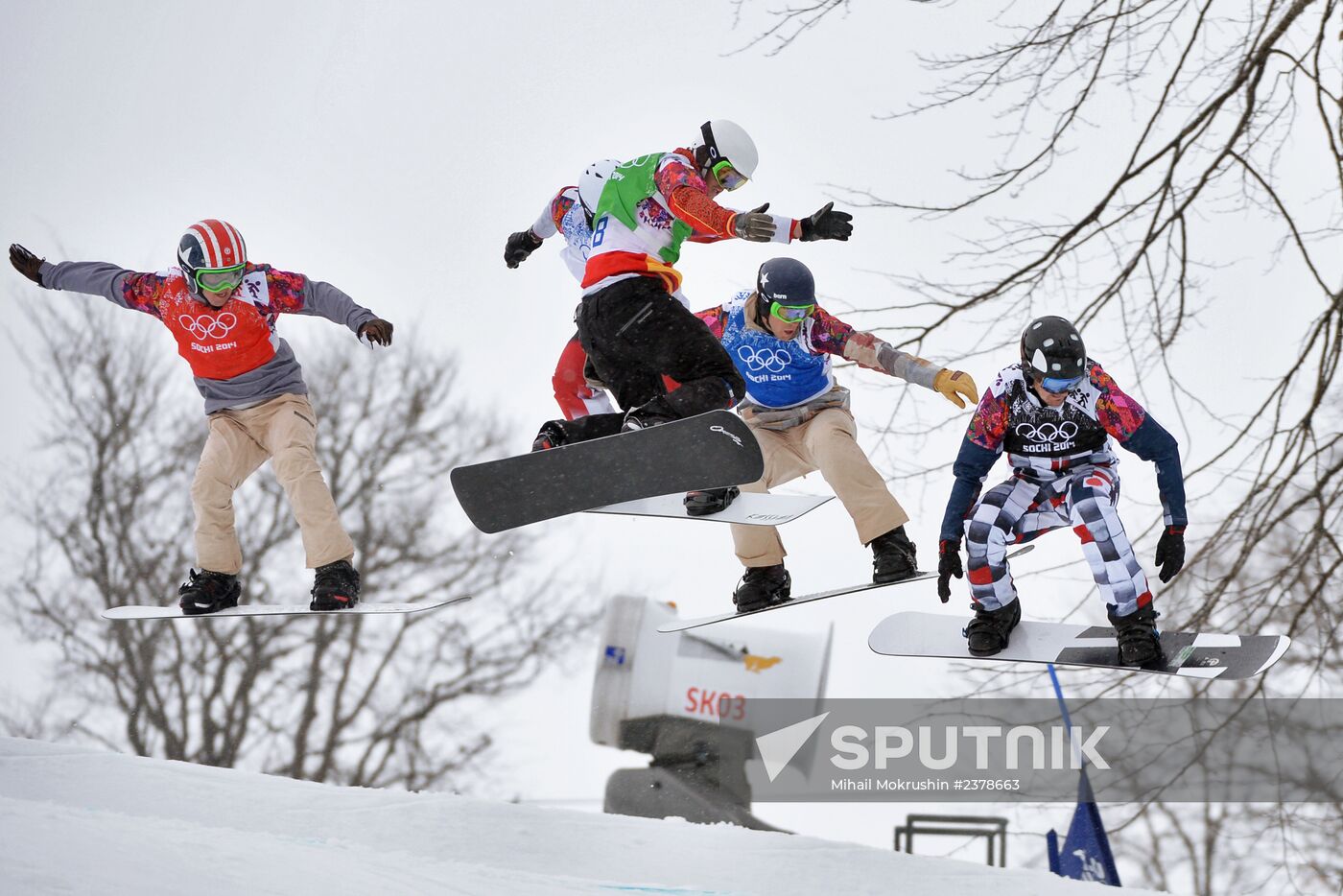 2014 Winter Olympics. Snowboarding. Men. Snowboard cross