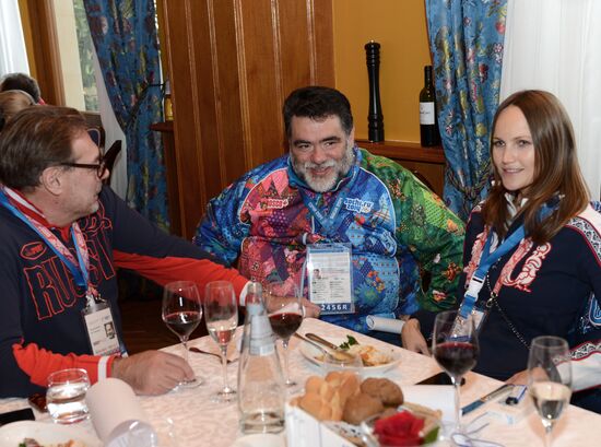 Presentation of the book "Eat!" by Yelena Chekalova in Sochi