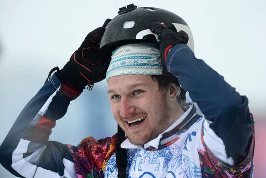 2014 Winter Olympics. Snowboarding. Men. Snowboard cross