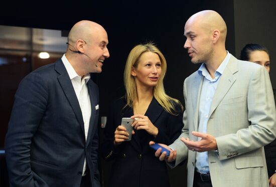 Press conference by Svyaznoy on 2013 performance