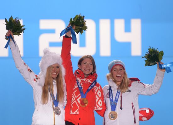 2014 Winter Olympics. Medal ceremonies. Day Eleven