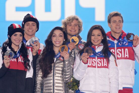 2014 Winter Olympics. Award ceremony. Day Eleven