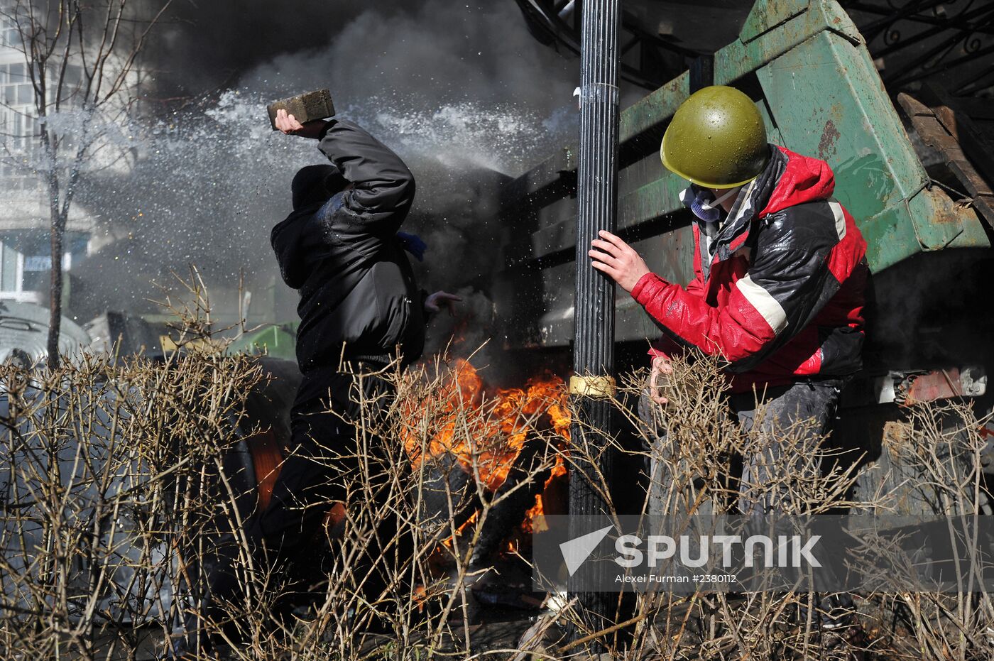 Ukraine crisis escalates
