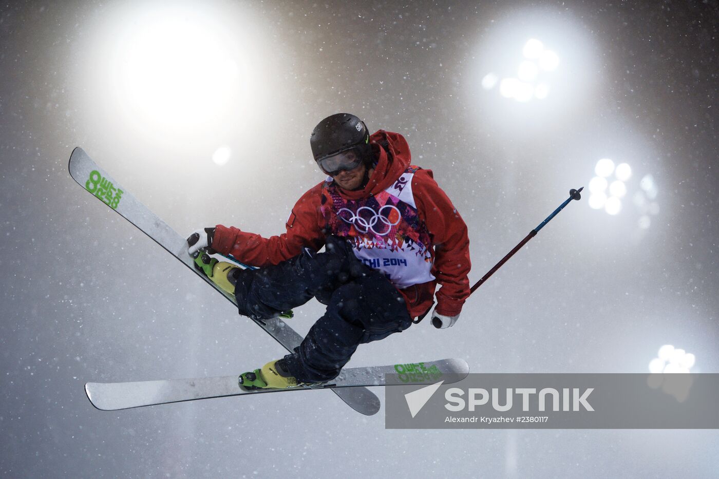 2014 Winter Olympics. Freestyle skiing. Men. Halfpipe