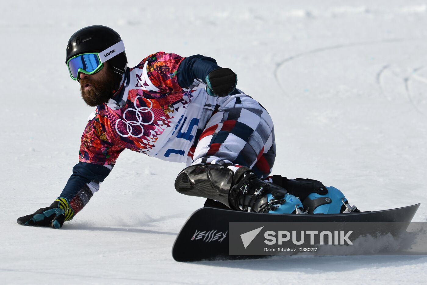 2014 Winter Olympics. Snowboarding. Men. Parallel giant slalom