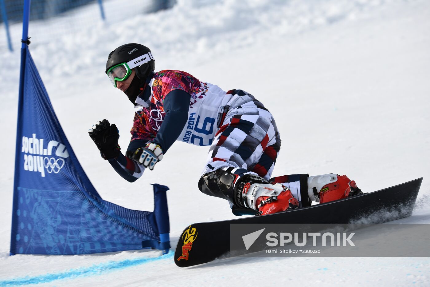 2014 Winter Olympics. Snowboarding. Men. Parallel giant slalom