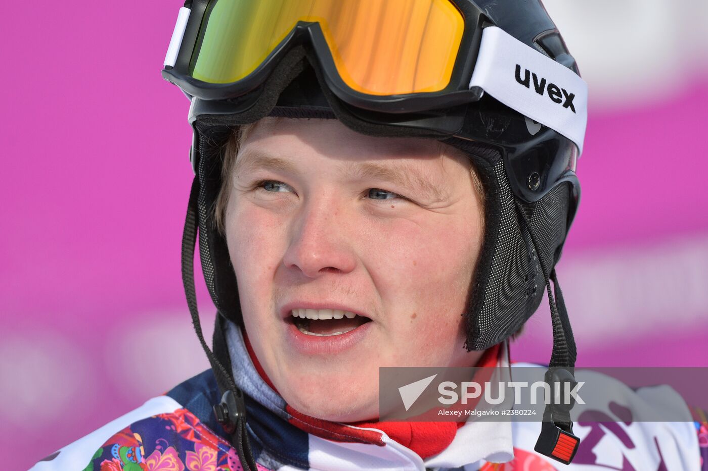 2014 Winter Olympics. Snowboarding. Men. Parallel giant slalom