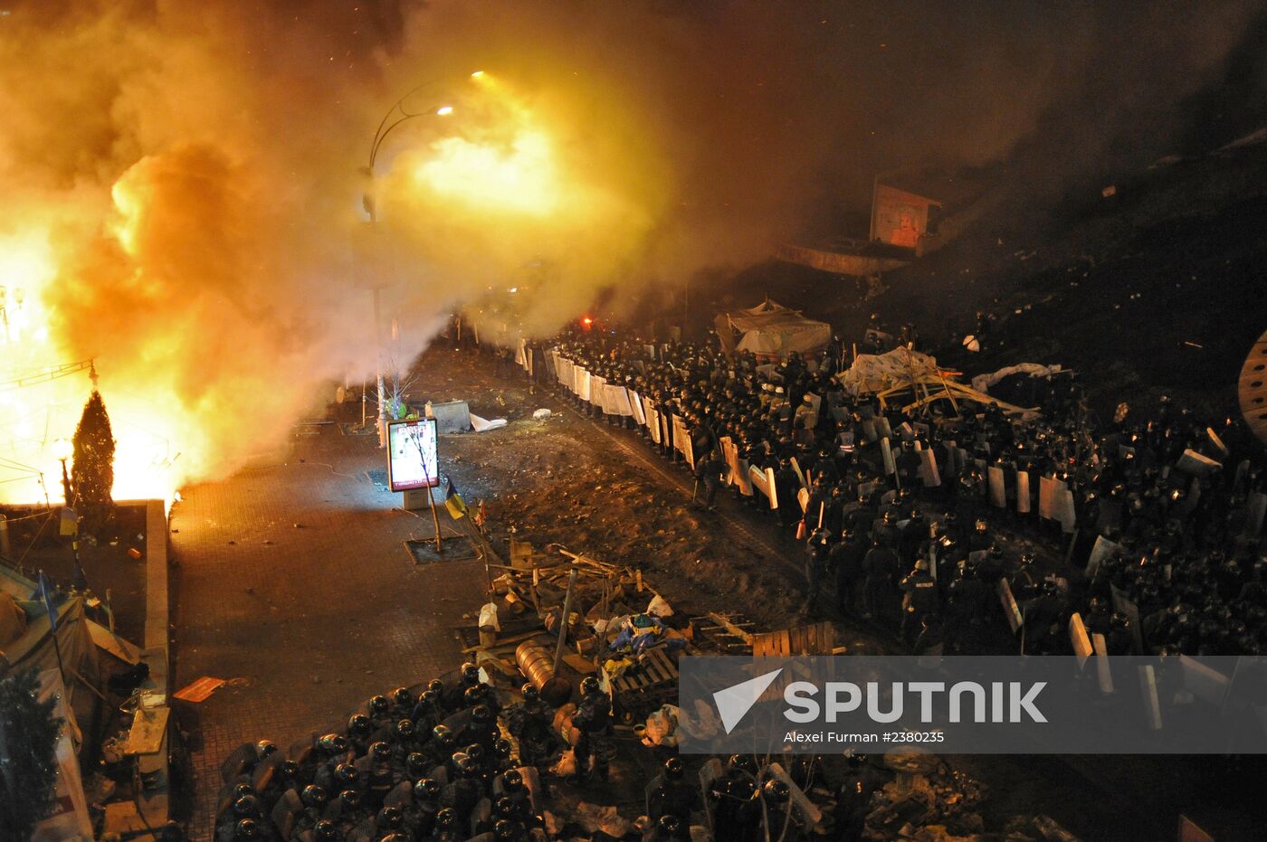 Ukraine crisis escalates