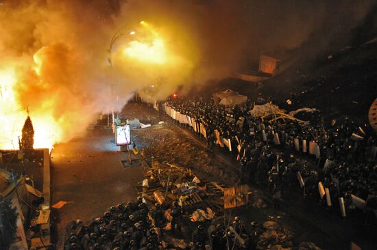 Ukraine crisis escalates