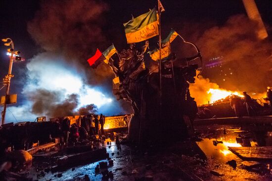 Ukraine crisis escalates