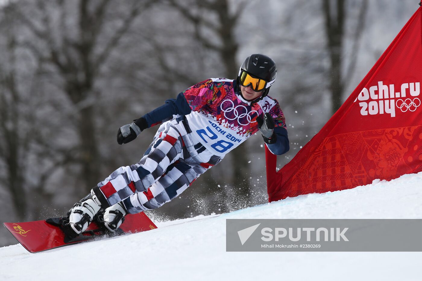 2014 Winter Olympics. Snowboarding. Men. Parallel giant slalom