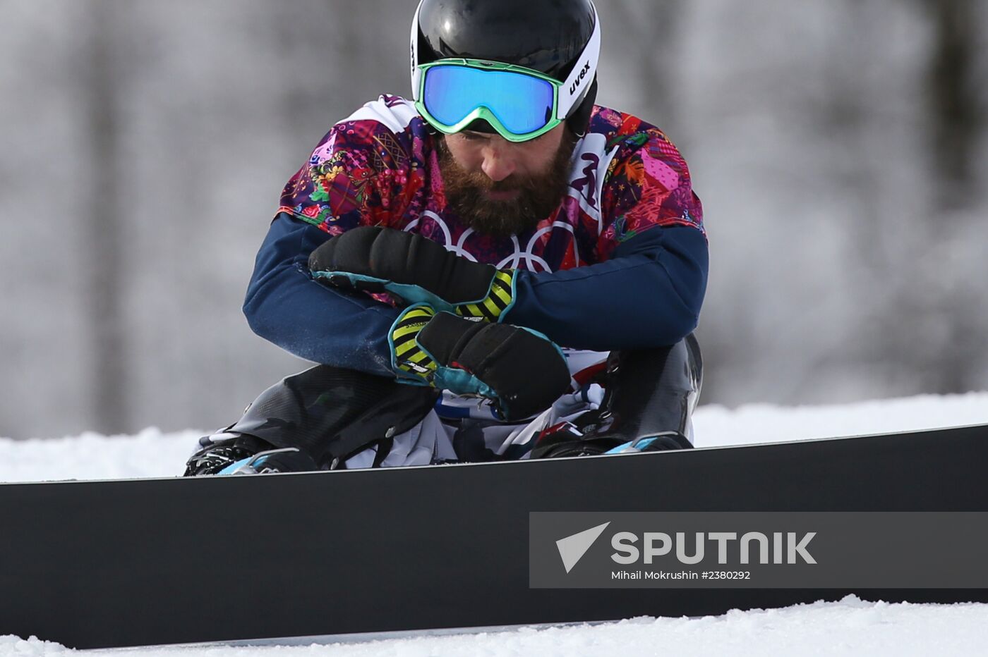 2014 Winter Olympics. Snowboarding. Men. Parallel giant slalom