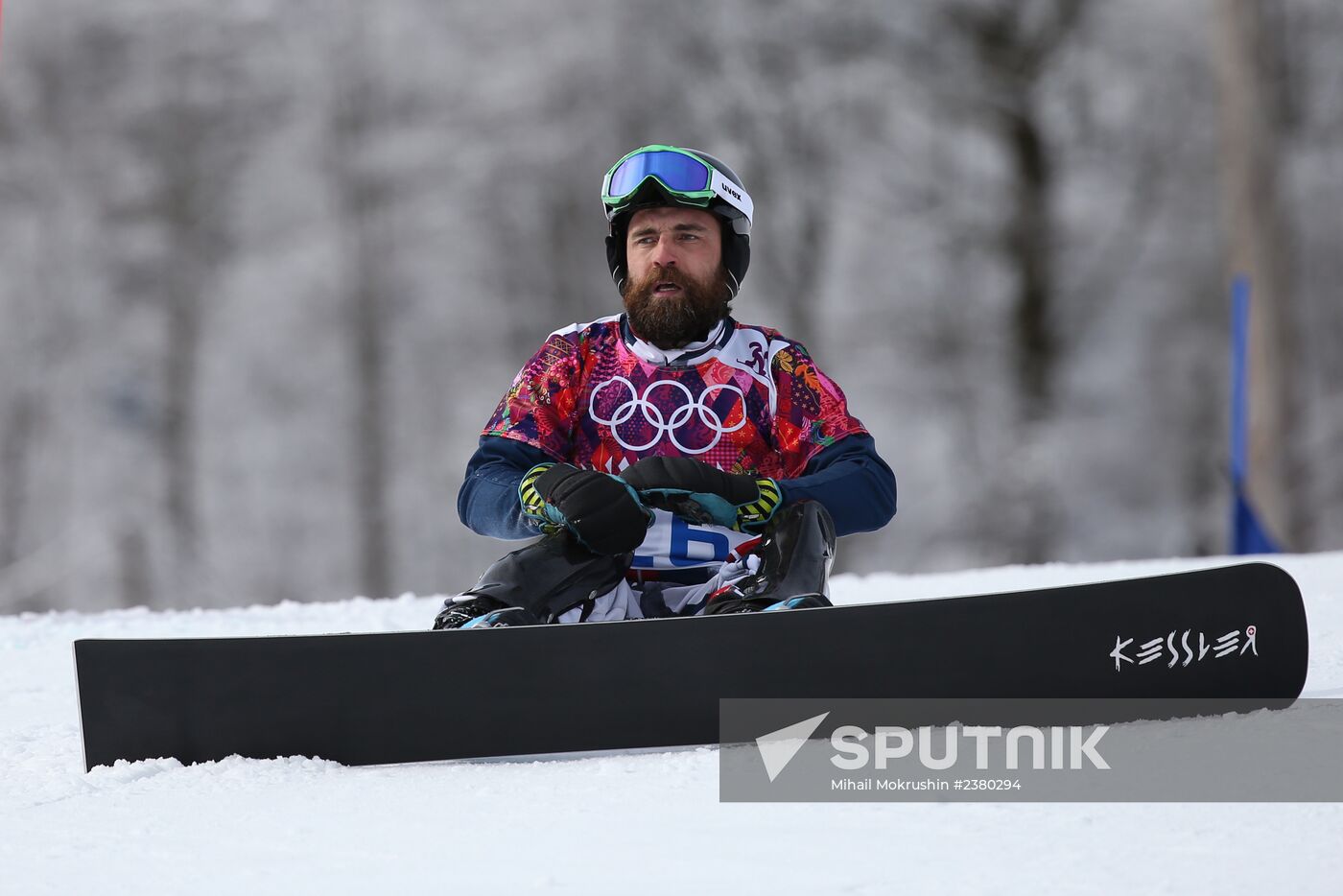 2014 Winter Olympics. Snowboarding. Men. Parallel giant slalom