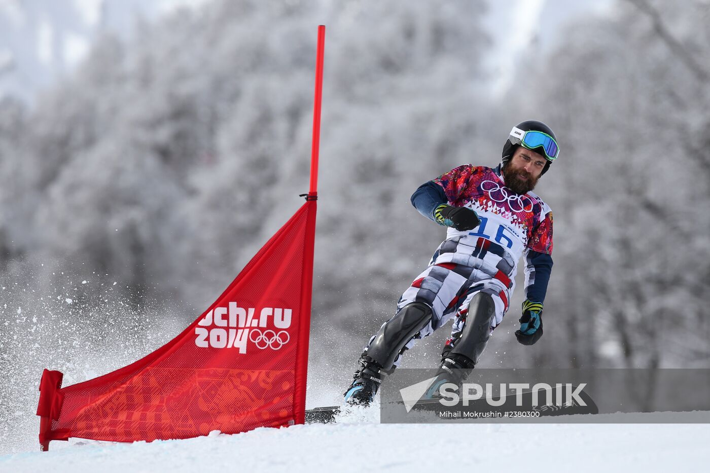 2014 Winter Olympics. Snowboarding. Men. Parallel giant slalom