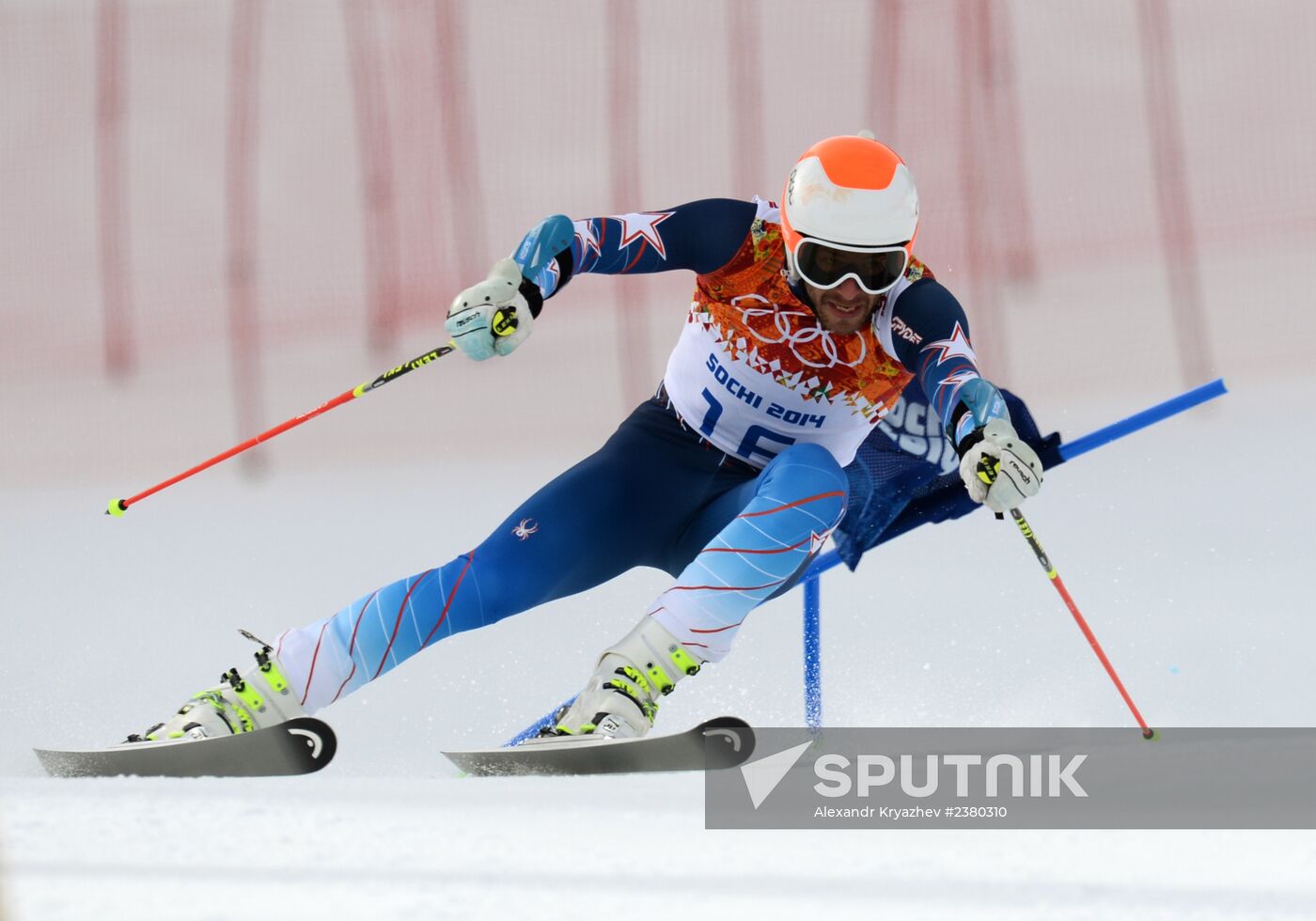 2014 Winter Olympics. Alpine skiing. Men. Giant slalom