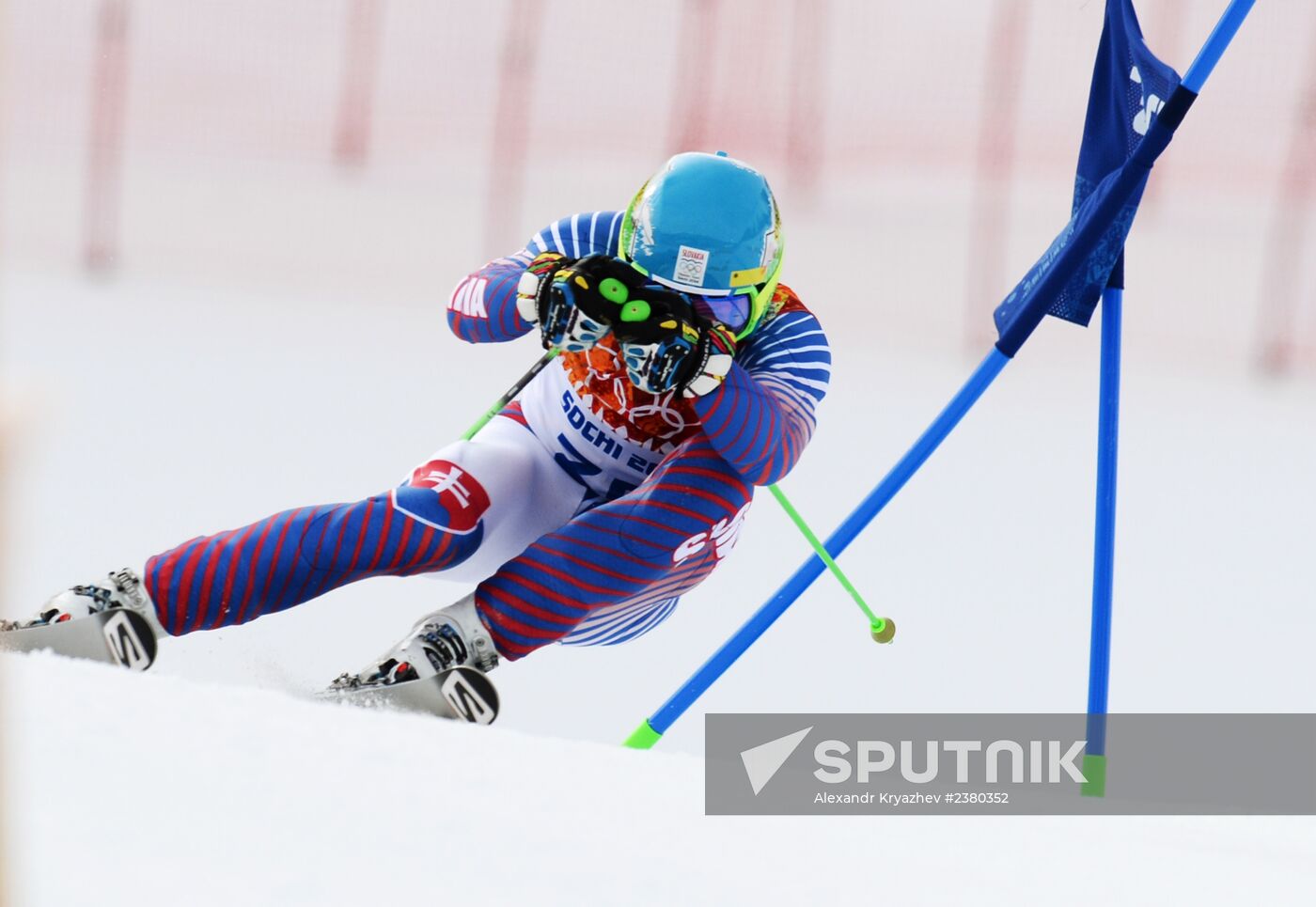 2014 Winter Olympics. Alpine skiing. Men. Giant slalom