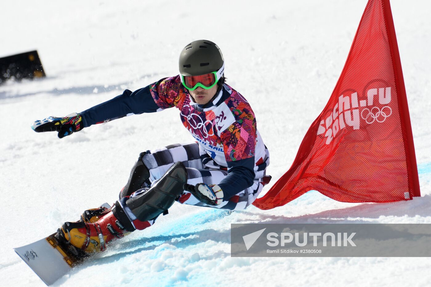 2014 Winter Olympics. Snowboarding. Men. Parallel giant slalom