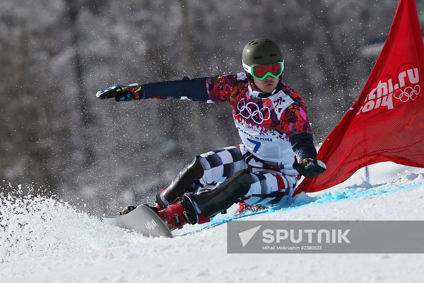 2014 Winter Olympics. Snowboarding. Men. Parallel giant slalom