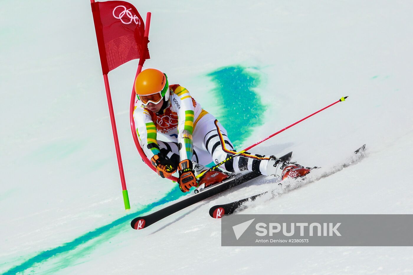 2014 Winter Olympics. Alpine skiing. Men. Giant slalom