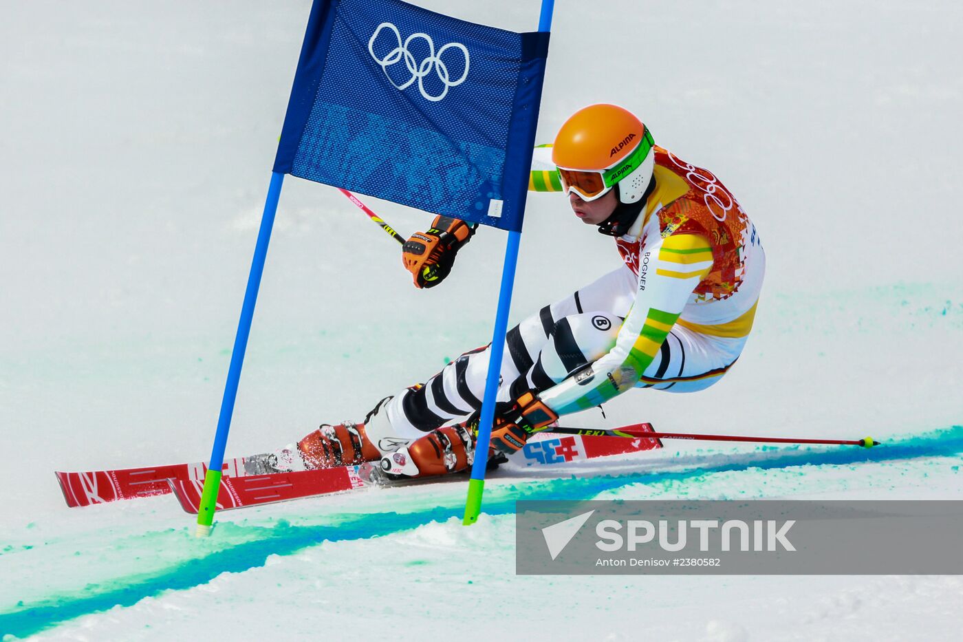 2014 Winter Olympics. Alpine skiing. Men. Giant slalom