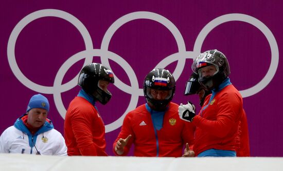 2014 Winter Olympics. Bobsleigh. Four-man. Training session