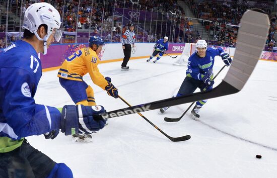 2014 Winter Olympics. Ice hockey. Men. Sweden vs. Slovenia