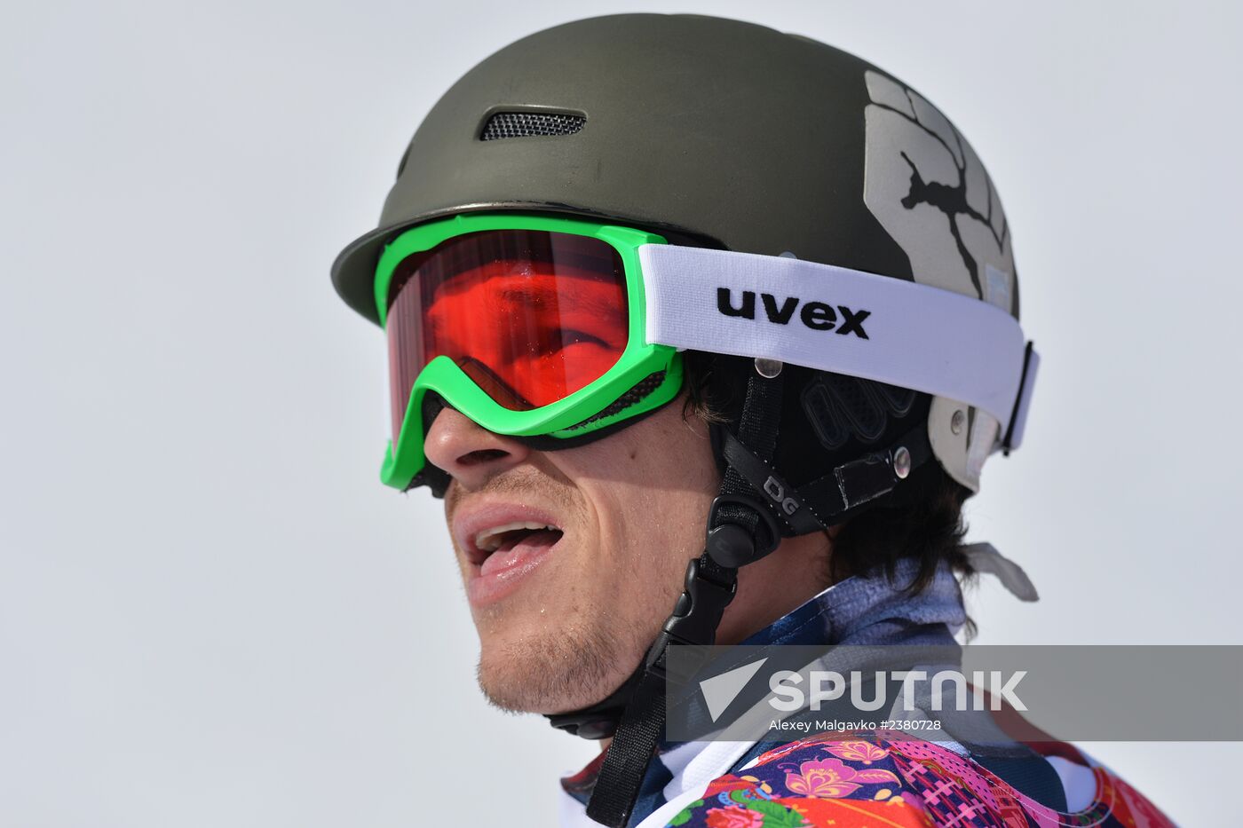 2014 Winter Olympics. Snowboarding. Men. Parallel giant slalom. Quarter-finals