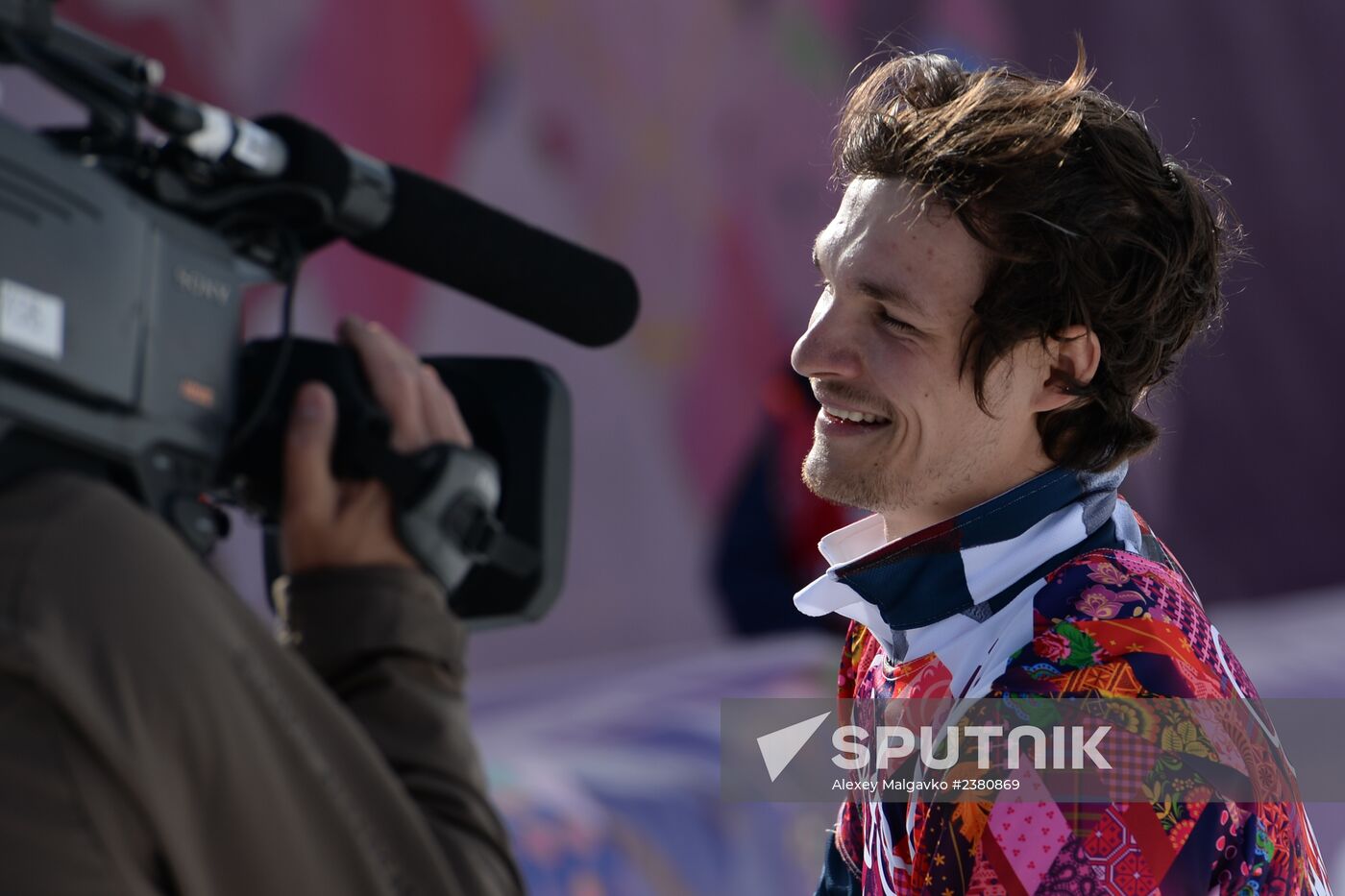 2014 Winter Olympics. Snowboarding. Men. Parallel giant slalom. Finals