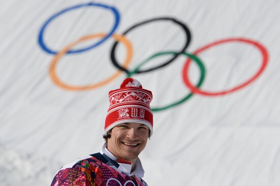 2014 Winter Olympics. Snowboarding. Men. Parallel giant slalom