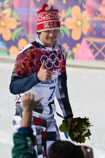 2014 Winter Olympics. Snowboarding. Men. Parallel giant slalom