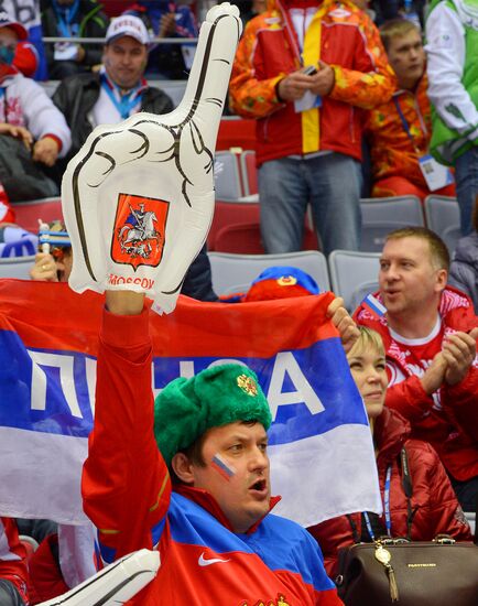 2014 Winter Olympics. Ice hockey. Men. Finland vs. Russia