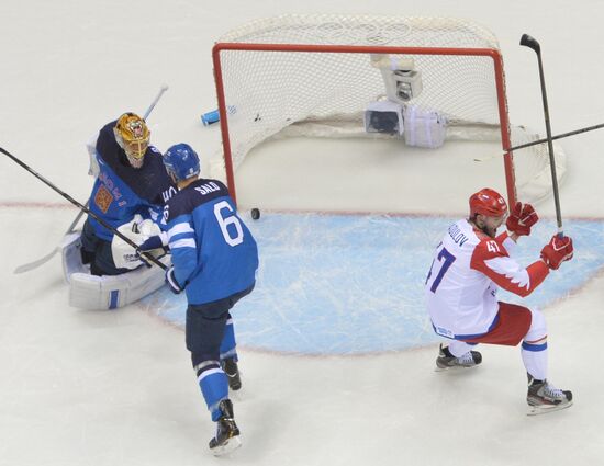 2014 Winter Olympics. Ice hockey. Men. Finland vs. Russia