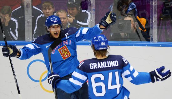 2014 Winter Olympics. Ice hockey. Men. Finland vs. Russia