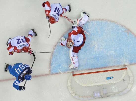 2014 Winter Olympics. Ice hockey. Men. Finland vs. Russia