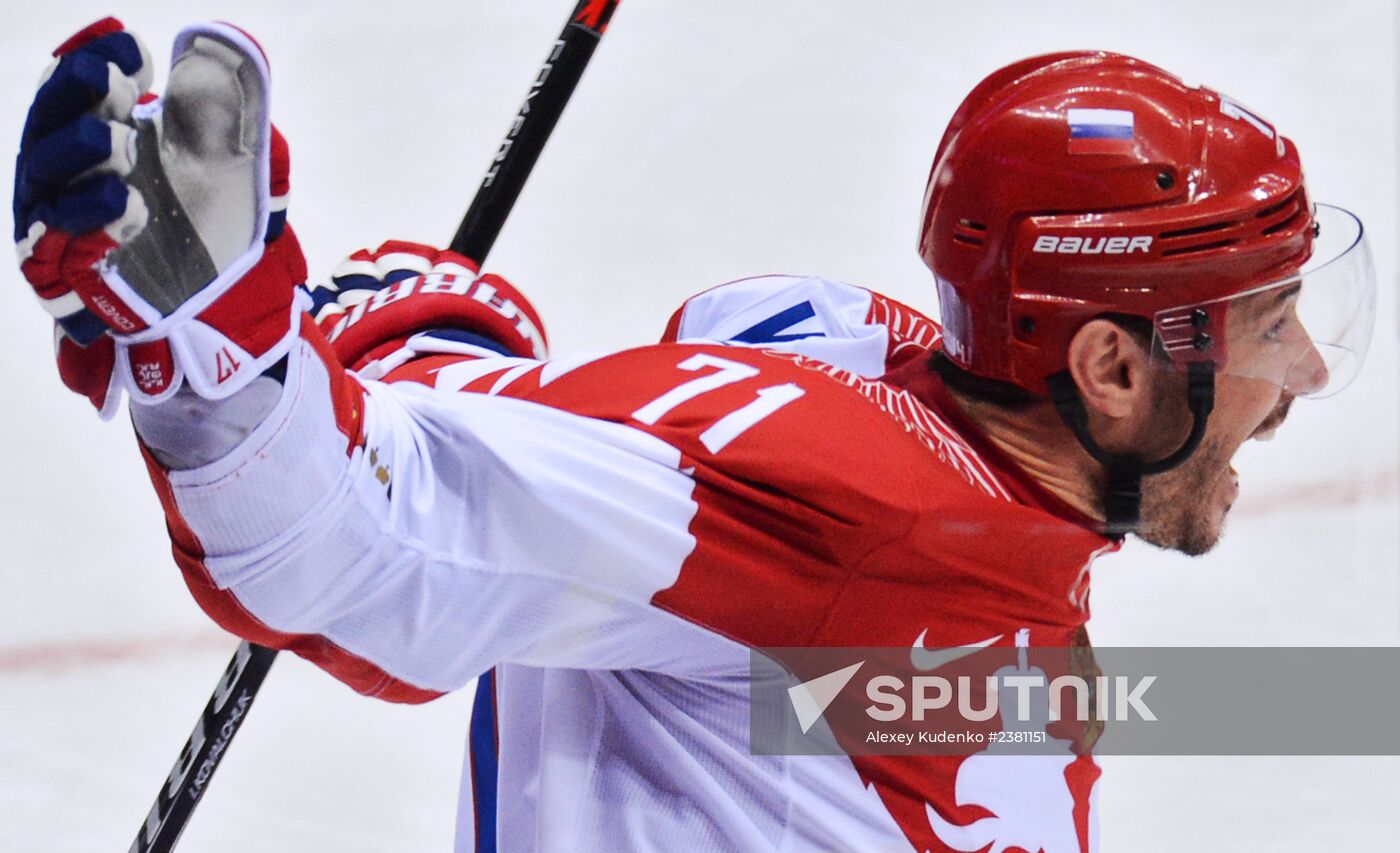 2014 Winter Olympics. Ice hockey. Men. Finland vs. Russia