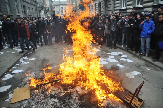 Mass protests in Lviv