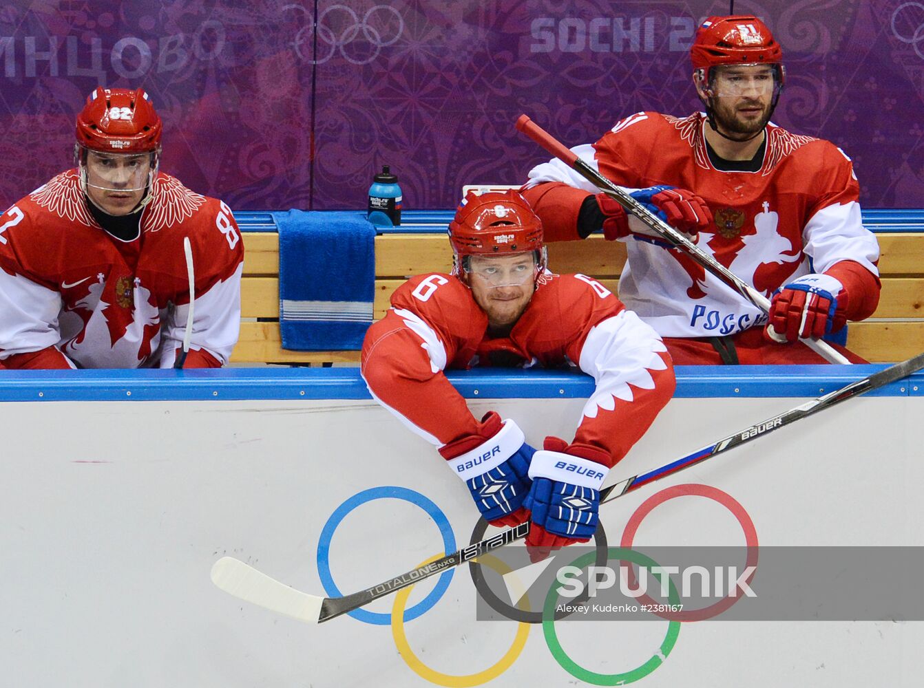 2014 Winter Olympics. Ice hockey. Men. Finland vs. Russia