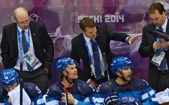 2014 Winter Olympics. Ice hockey. Men. Finland vs. Russia