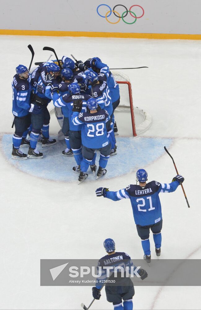 2014 Winter Olympics. Ice hockey. Men. Finland vs. Russia