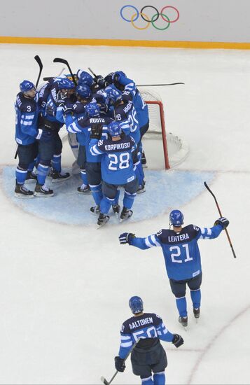 2014 Winter Olympics. Ice hockey. Men. Finland vs. Russia